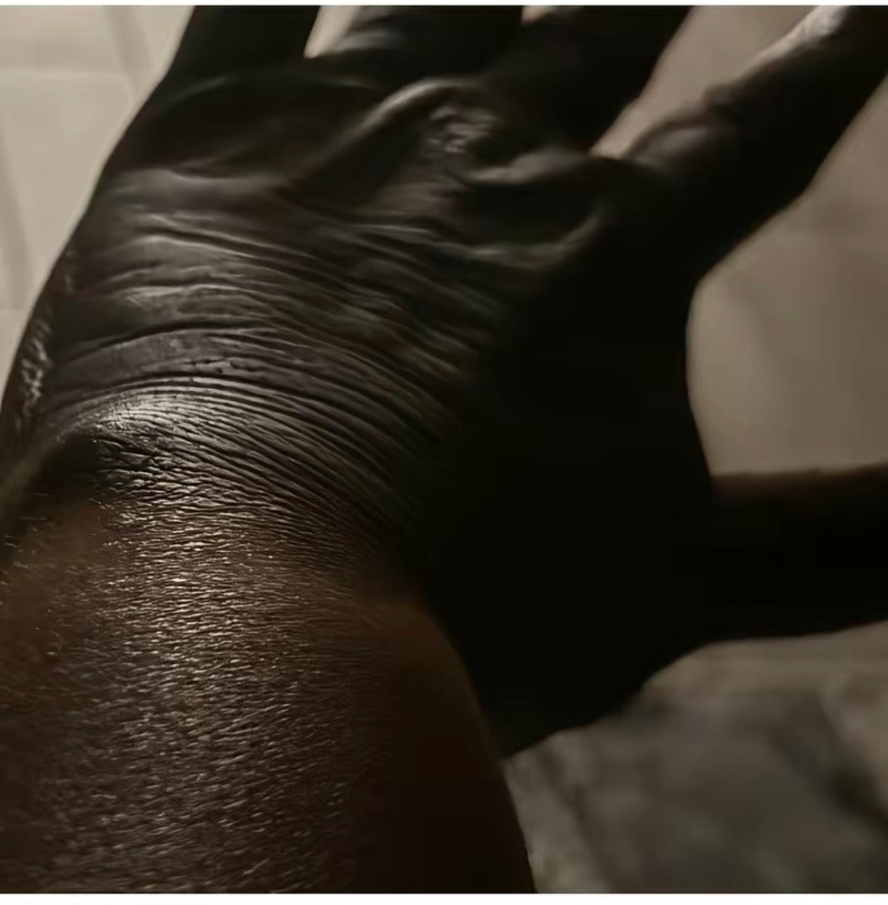 Byenblan Turmeric
Knuckles Cream